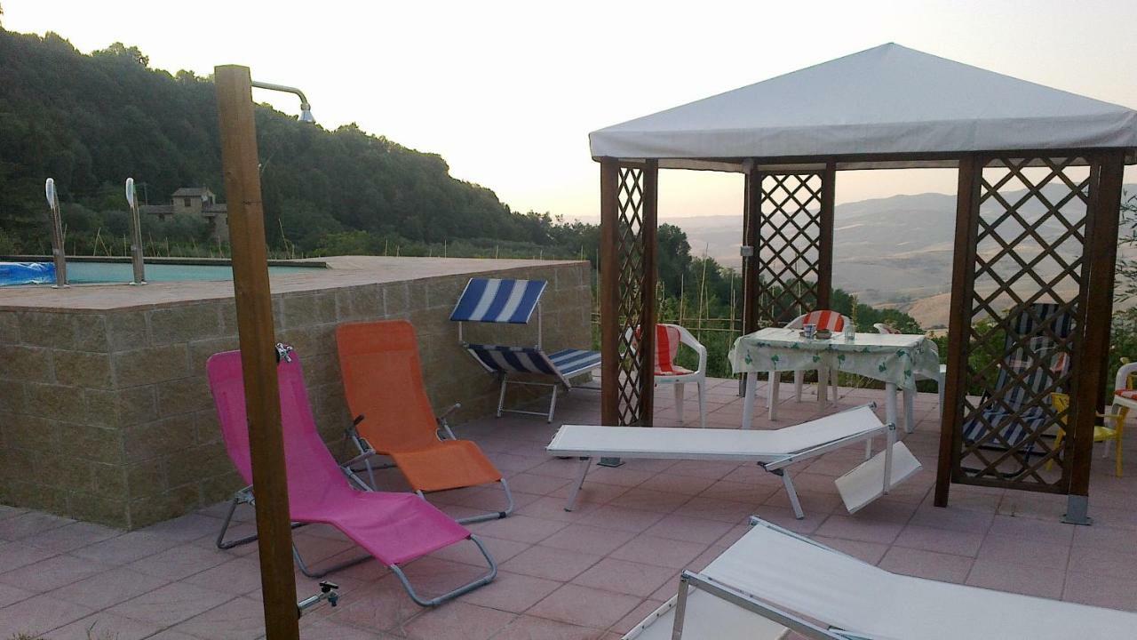 Casa Vacanze Santa Cristina Volterra Exterior photo