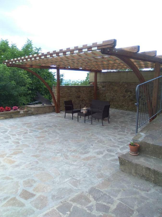 Casa Vacanze Santa Cristina Volterra Exterior photo